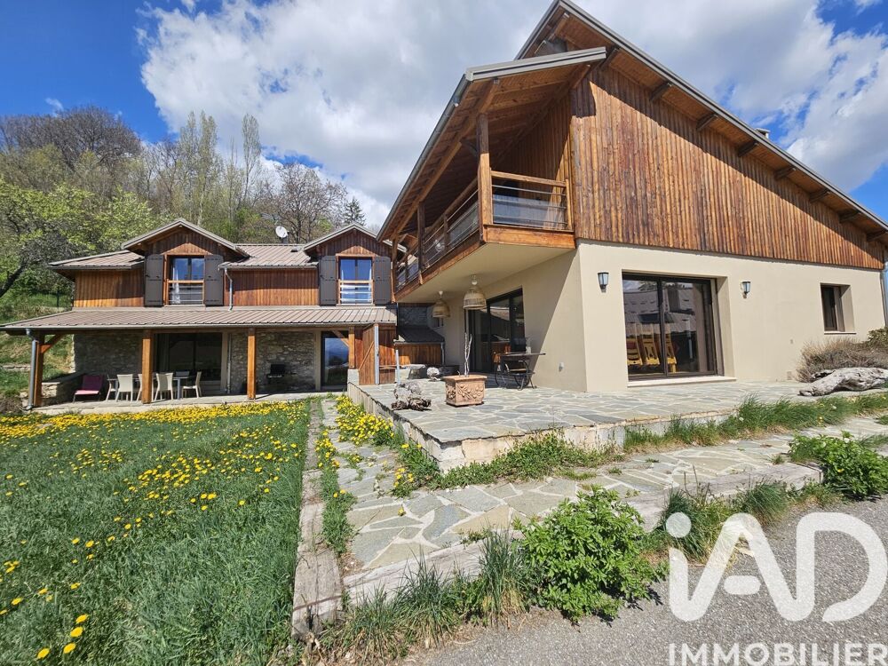 à vendre  Maison Saint-Apollinaire (05160)