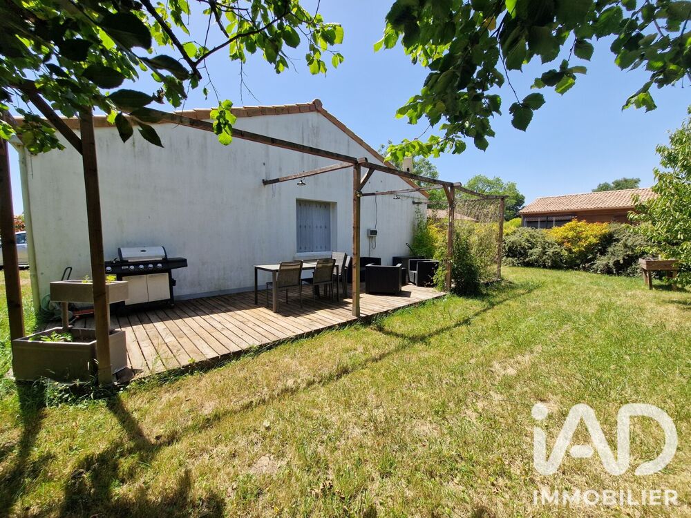 vente Maison - 4 pièce(s) - 75 m² Surgères (17700)