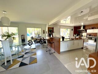  Maison à vendre 7 pièces 275 m²