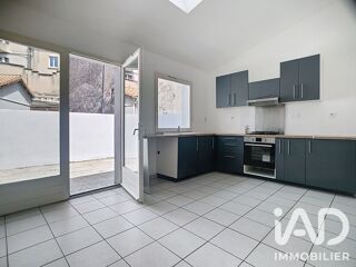  Immeuble à vendre 405 m²
