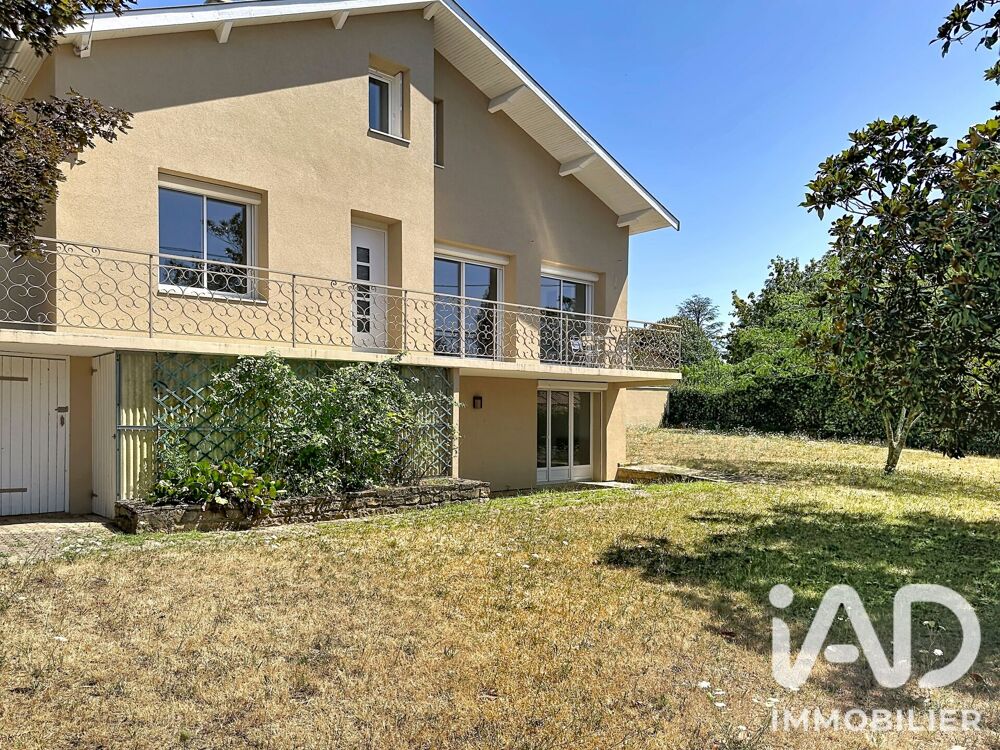 Location Maison/villa 8 pièces