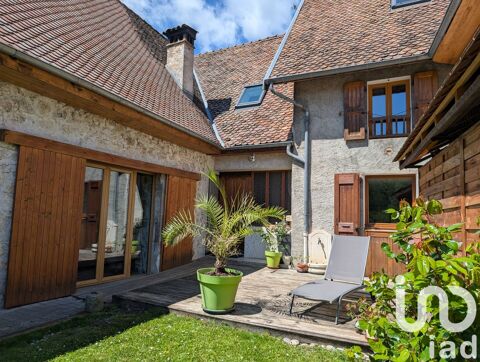   Vente Maison Maison - 7 pi�ce(s) - 201 m�
