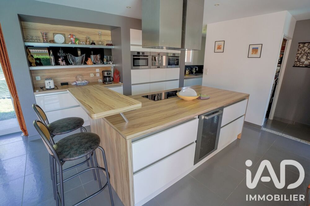 Vente Maison Vente Maison traditionnelle 4 pièces Montagnat