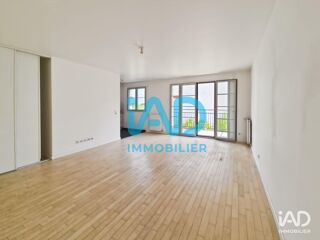  Appartement à louer 3 pièces 65 m²