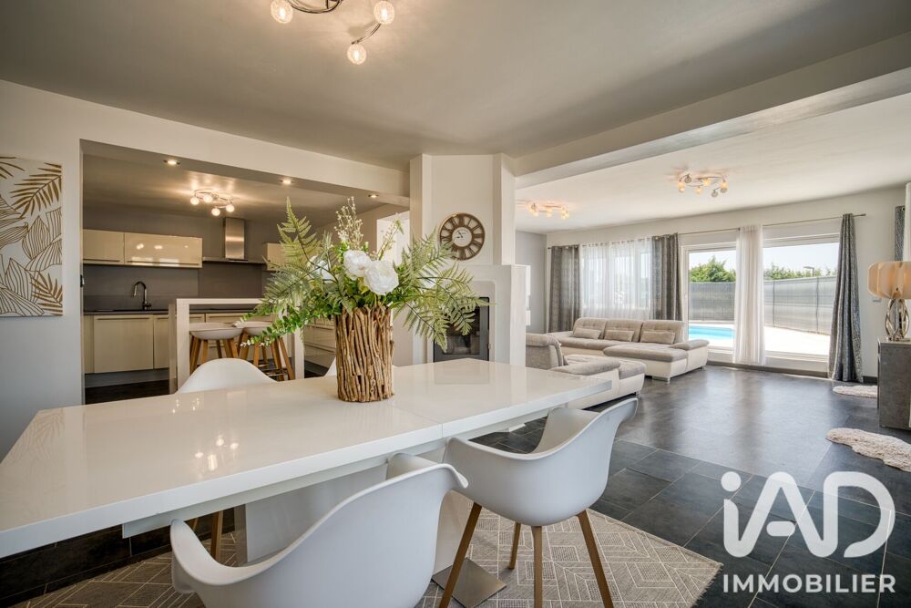vente Maison - 7 pièce(s) - 180 m² Rettel (57480)