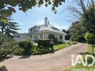 Maison à vendre 10 pièces 337 m²