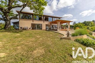  Maison � vendre 5 pi�ces 240 m�