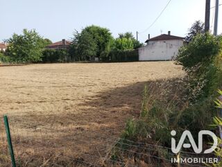  Terrain à vendre 819 m²