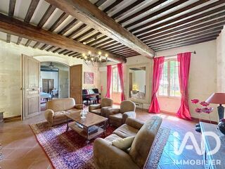  Maison à vendre 15 + pièces 640 m²