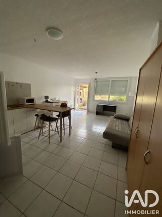  Appartement à louer 1 pièce 34 m²