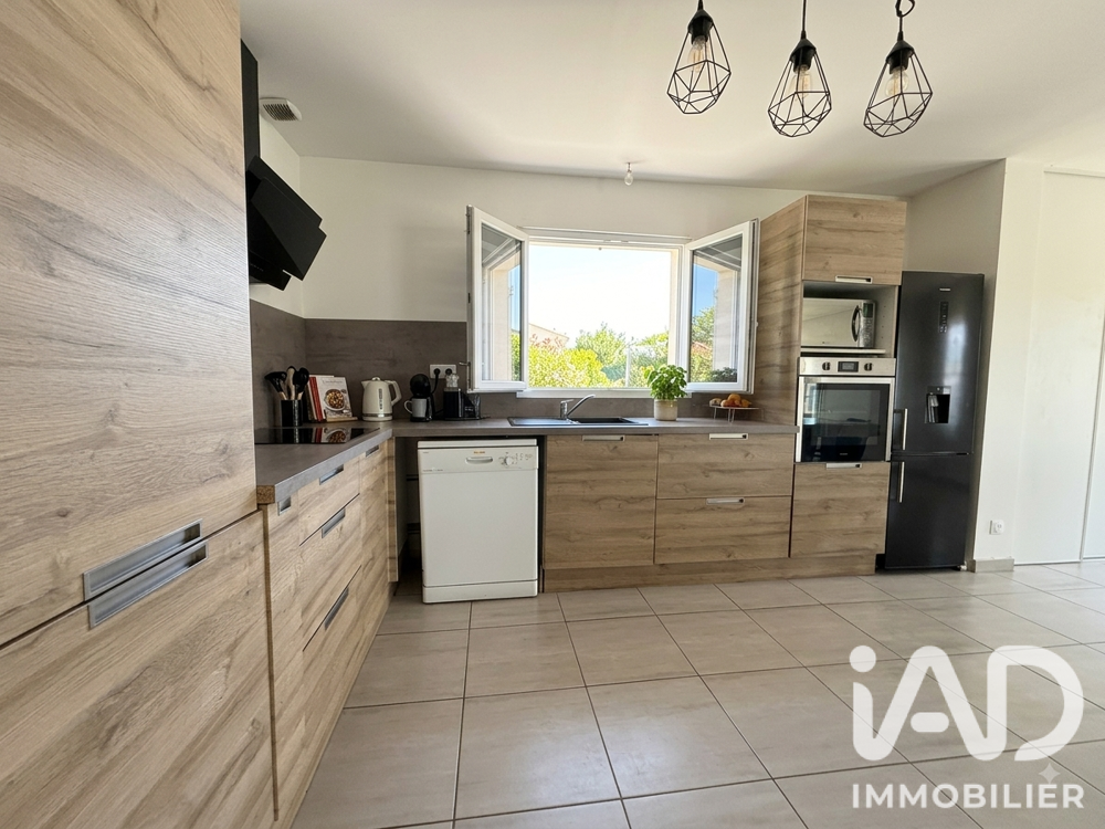 Vente Maison Vente Maison de village 6 pièces Villebois-lavalette