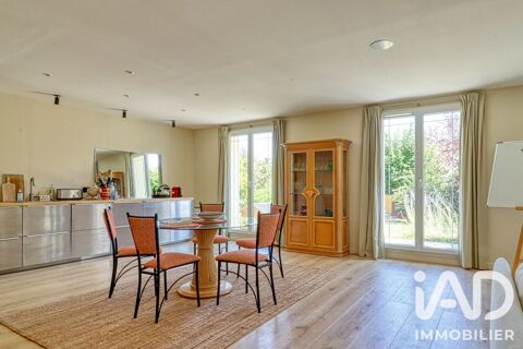   Vente Maison/villa 8 pièces Maison - 8 pièce(s) - 200 m²