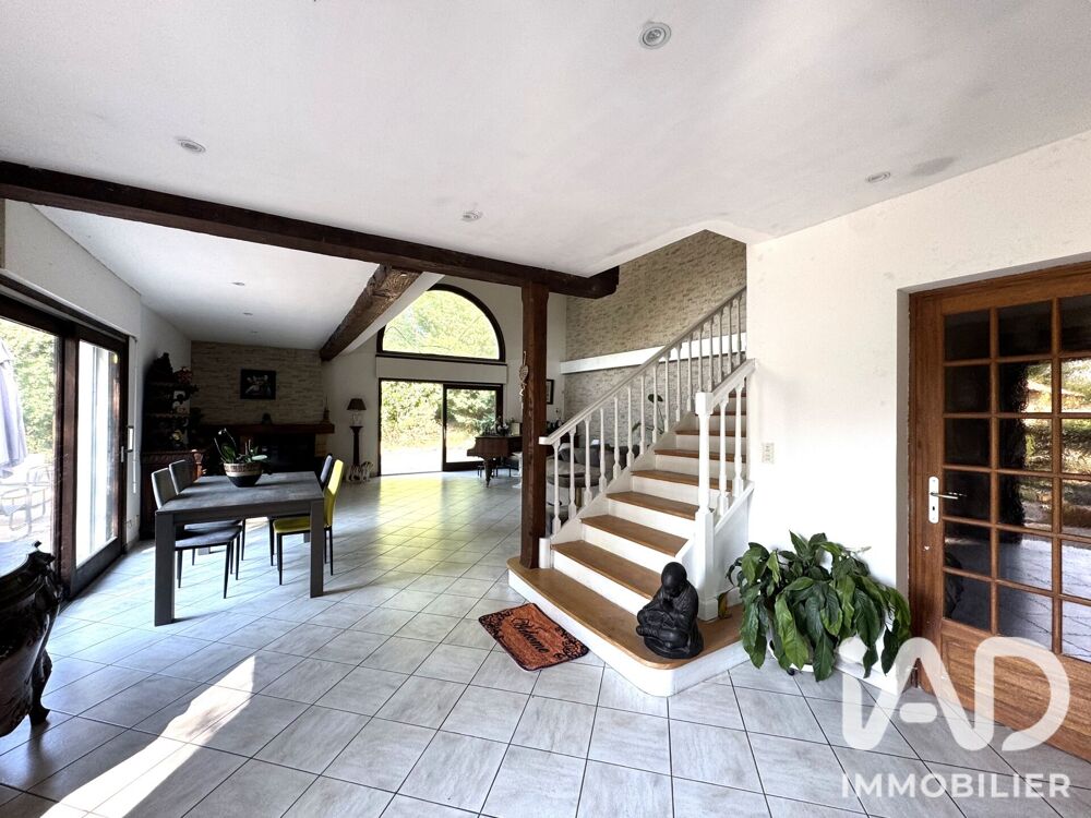 à vendre  Maison Nervieux (42510)