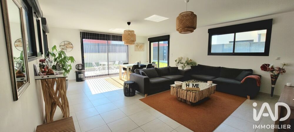 vente Maison - 6 pièce(s) - 140 m² Oissel (76350)