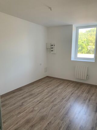 Appartement à louer 2 pièces 47 m²