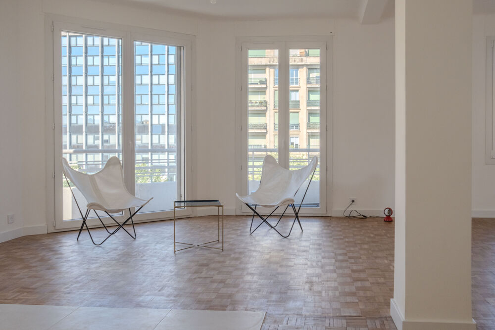 T3 1er PRADO étage élevé avec ascenseur, vue dégagée 85M2