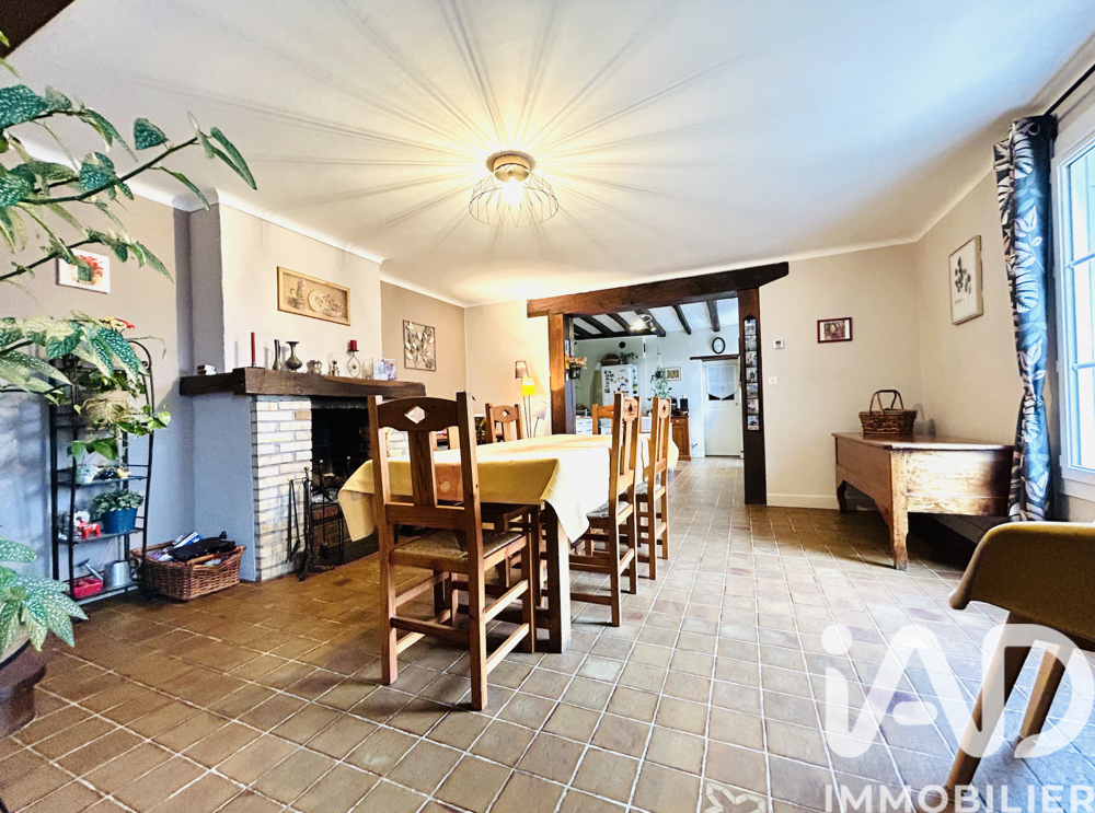 Vente Maison Vente Maison de ville 5 pièces Neuillé-le-lierre