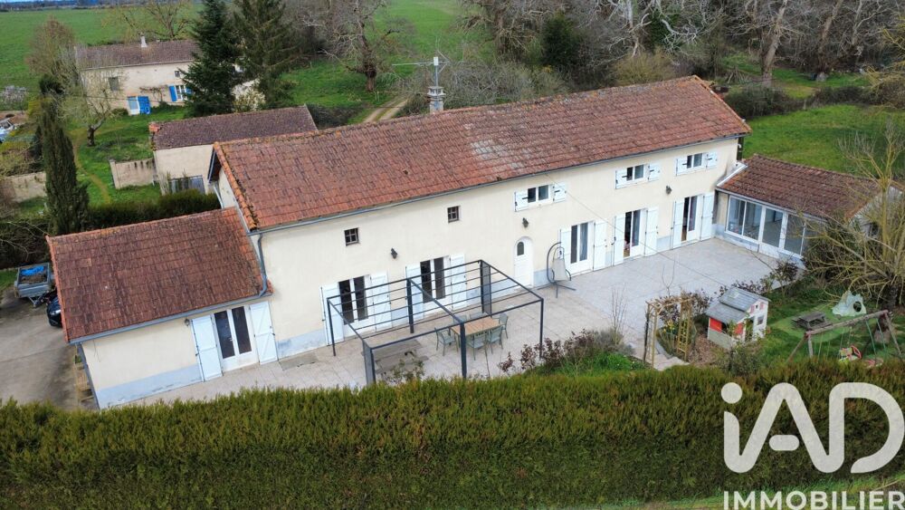 Vente Maison Vente Longère 8 pièces Valence-en-poitou