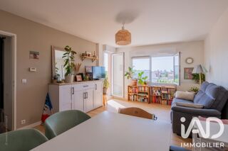  Appartement à louer 3 pièces 73 m²