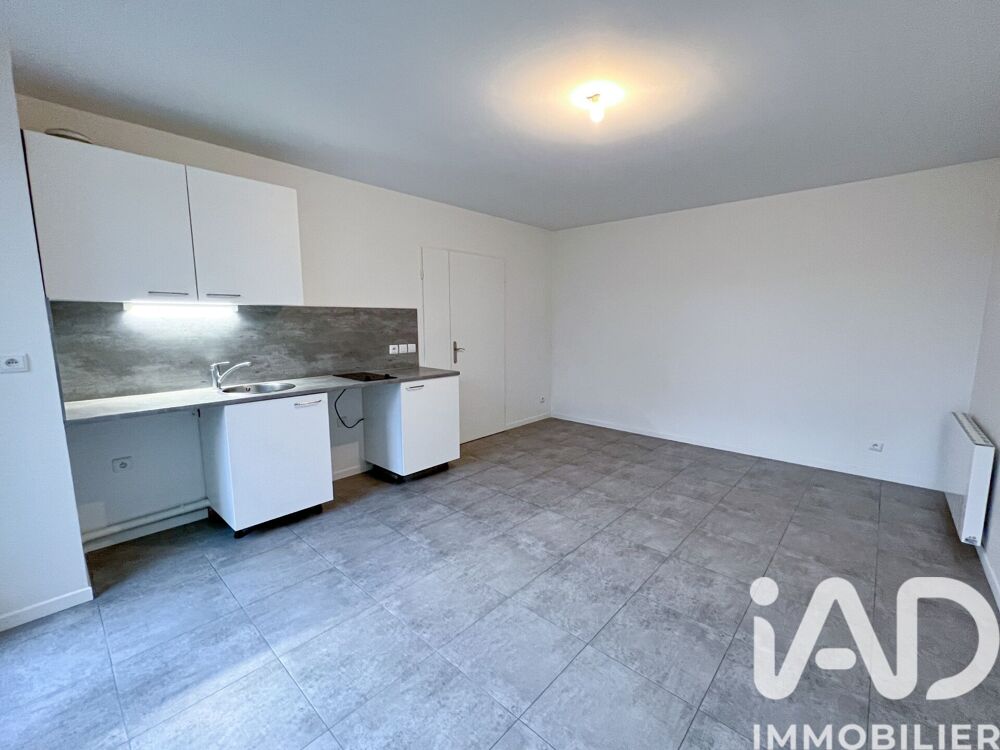 location Appartement - 1 pièce(s) - 29 m² Pontault-Combault (77340)