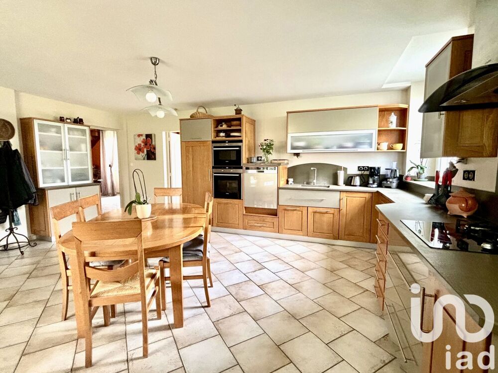 Vente Maison Vente Maison/villa 9 pièces Barbezieux-saint-hilaire