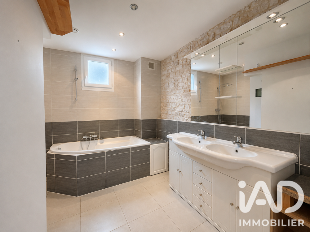 Vente Maison Vente Maison de village 3 pièces Les gours