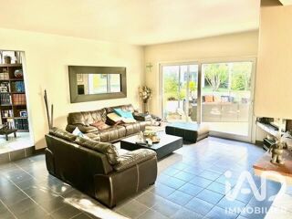  Maison à vendre 8 pièces 210 m²