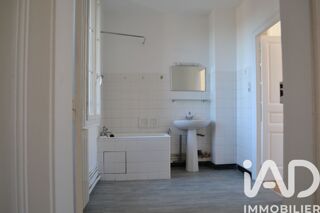  Appartement à louer 2 pièces 54 m²