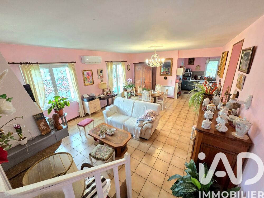 Vente Maison Vente Maison/villa 7 pièces Lussac-les-Églises