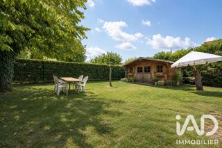  Maison à vendre 10 pièces 241 m²