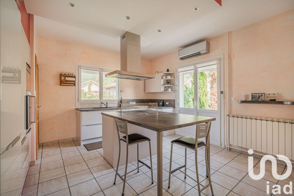 Vente Maison Vente Maison/villa 5 pièces Saint-Égrève