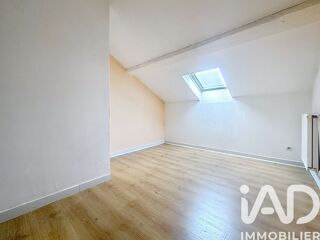  Appartement à louer 4 pièces 56 m²