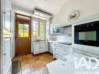  Maison à vendre 11 pièces 262 m²