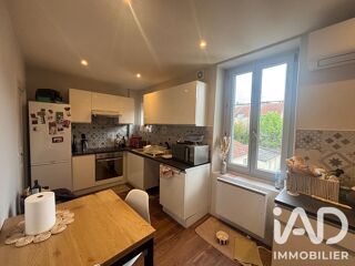  Immeuble à vendre 185 m²