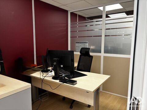  Location Local d'activités 90 m&sup2; 