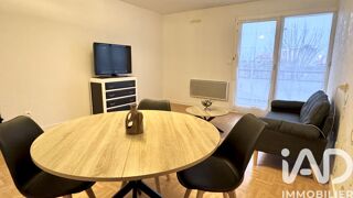  Appartement à louer 2 pièces 45 m²