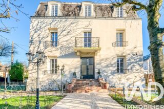  Maison à vendre 9 pièces 218 m²