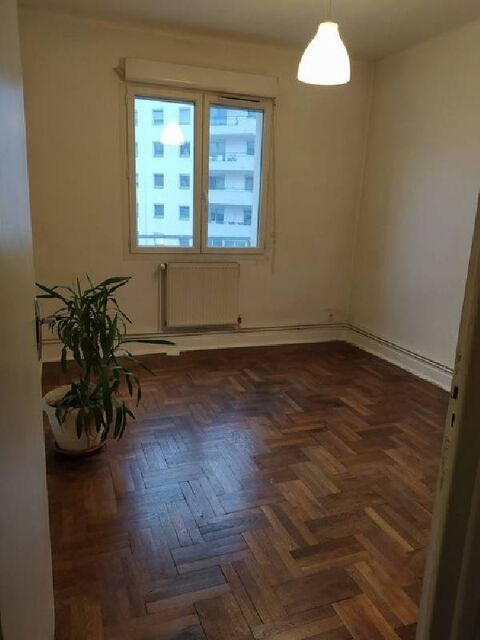  Appartement � louer 3 pi�ces 72 m�