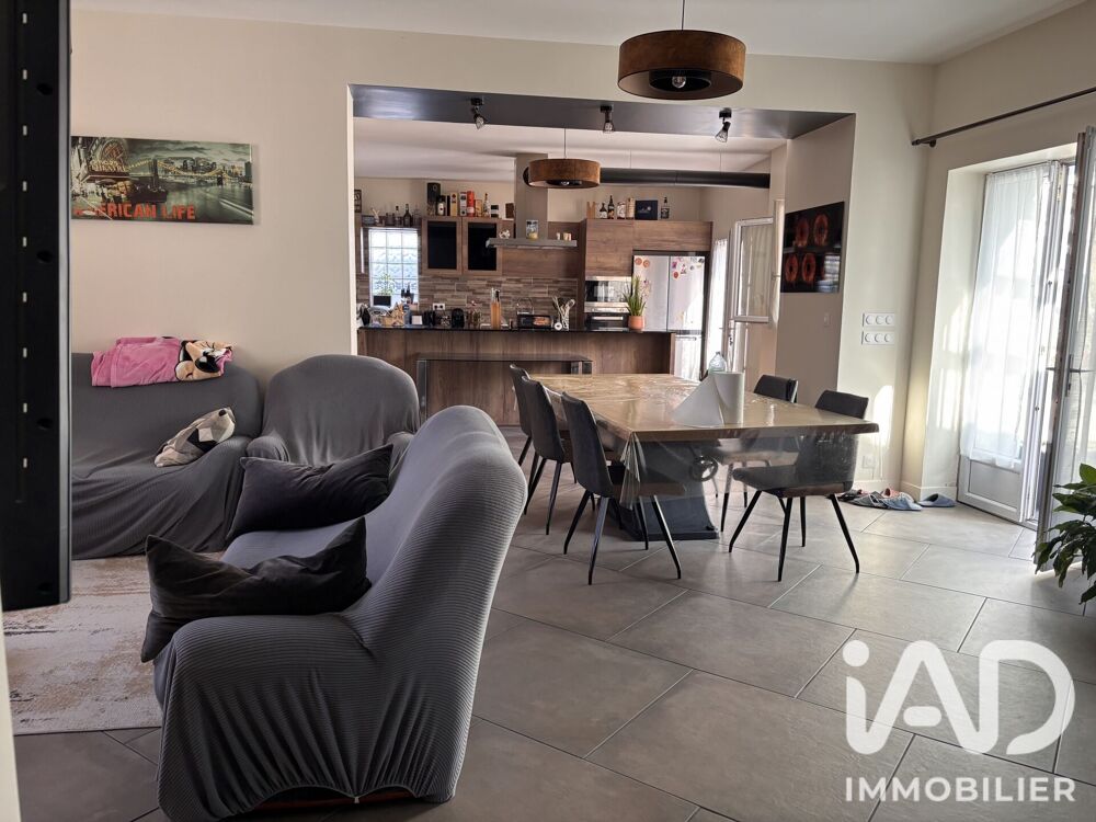 Vente Maison Vente Maison de ville 7 pièces Le pin