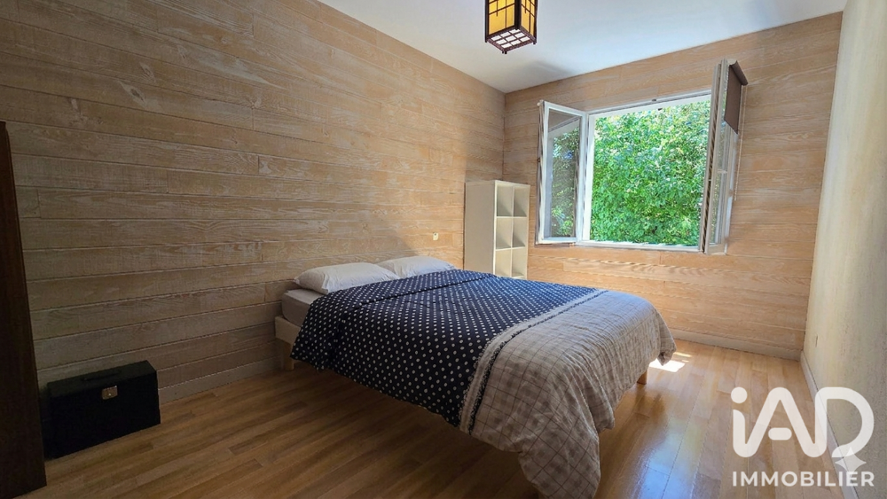 Annonce vente maison 4 pièces de 134m2 à Saint-rémy (79410) - ParuVendu ...