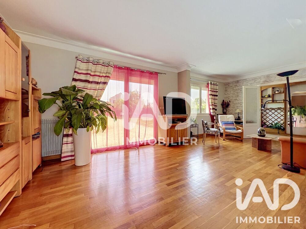 vente Maison - 9 pièce(s) - 200 m² Tournan-en-Brie (77220)