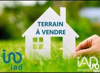 Terrain à vendre 704 m²