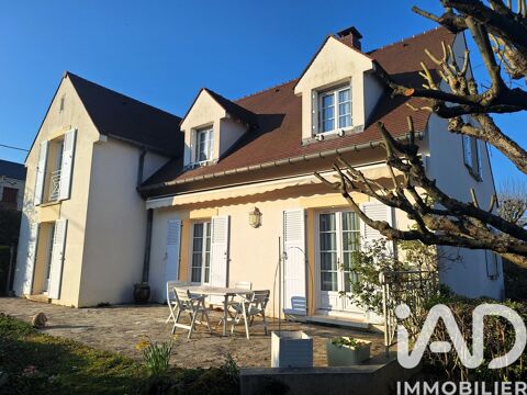   Vente Maison/villa 8 pièces Maison - 8 pièce(s) - 180 m²