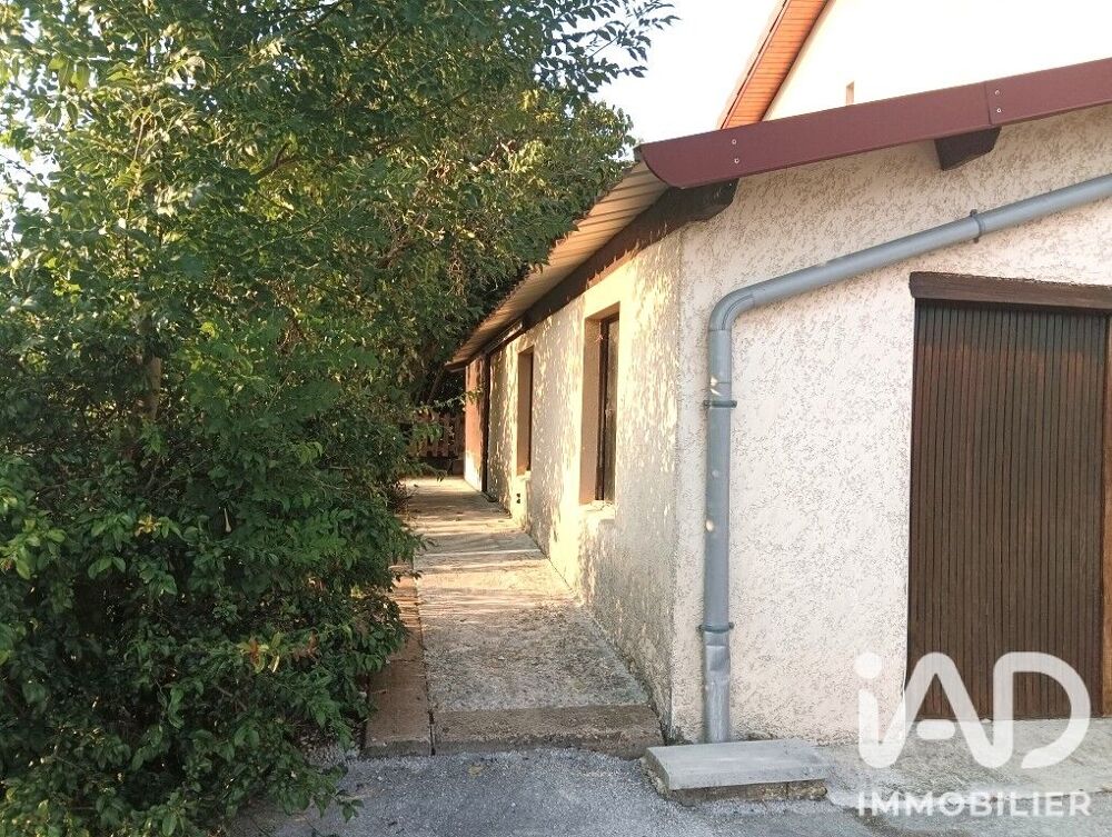 Vente Maison Vente Maison de village 7 pièces Saint-germain-en-montagne