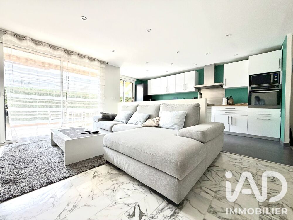 vente Appartement - 3 pièce(s) - 82 m² Saint-Laurent-du-Var (06700)