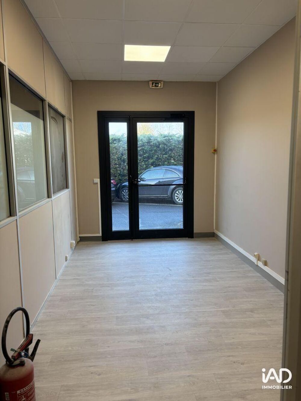   Location Bureaux 100 m&sup2; 