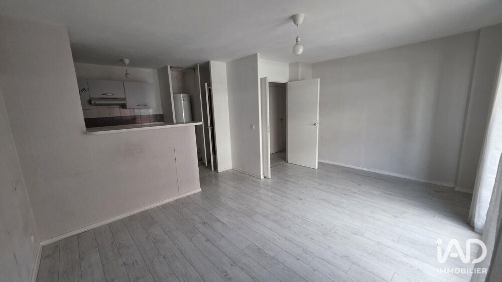 location Appartement - 2 pièce(s) - 49 m² Rosny-sous-Bois (93110)