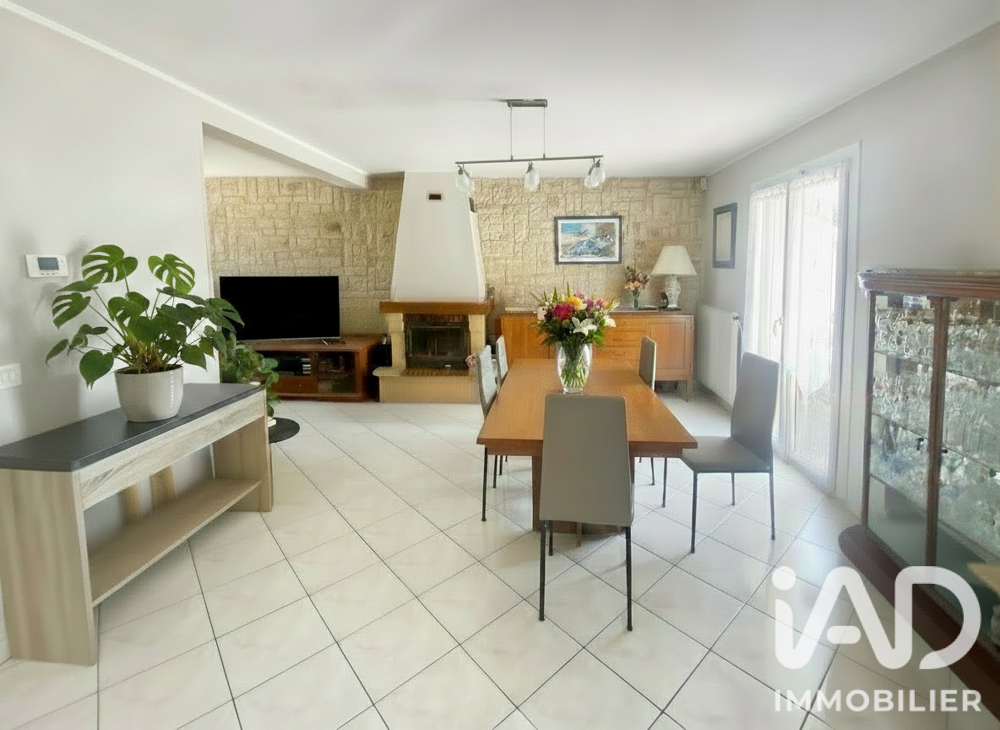Vente Maison Vente Maison/villa 5 pièces Villecresnes