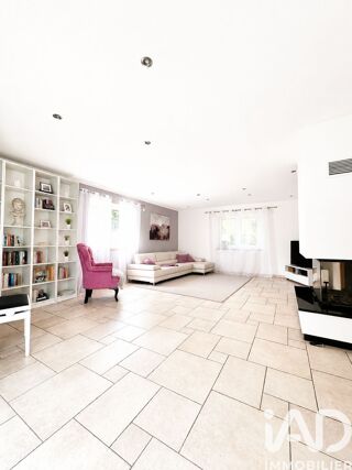  Maison à vendre 8 pièces 266 m²
