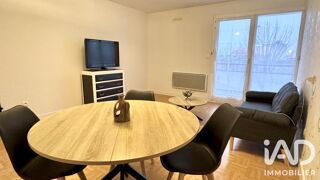  Appartement à louer 2 pièces 45 m²